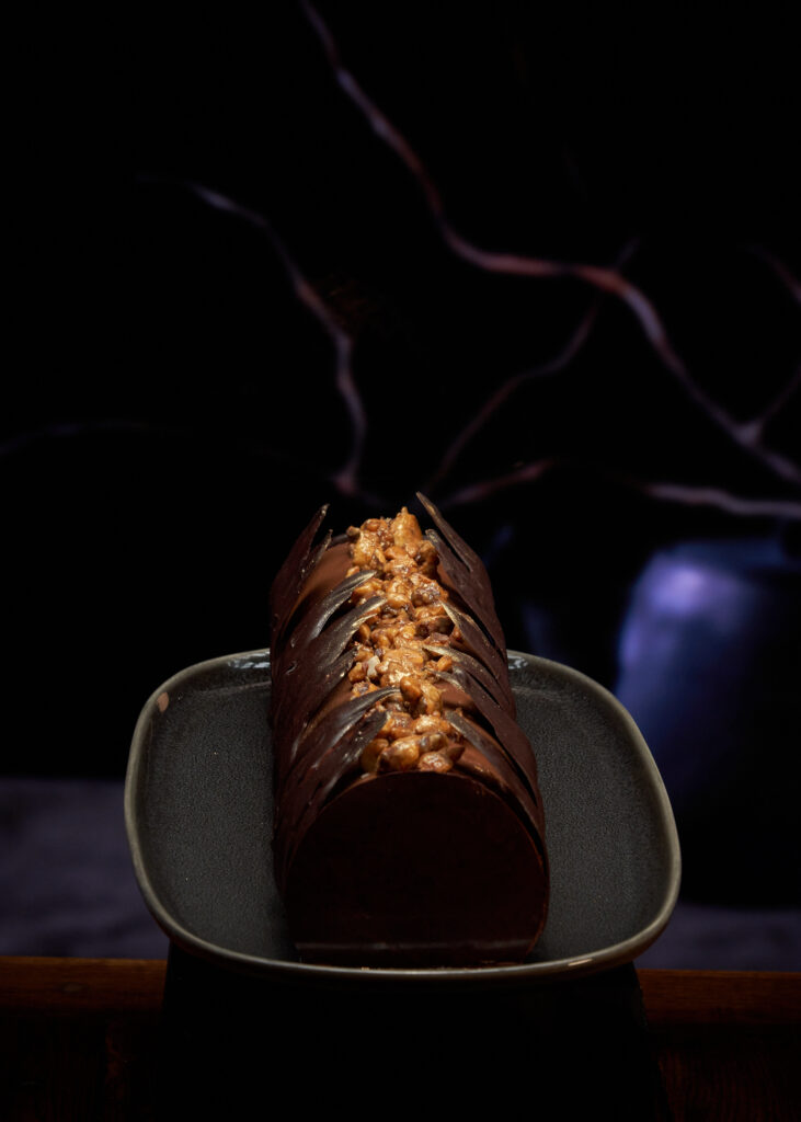 ecorce fondante au croustilant praliné et mousse au chocolat