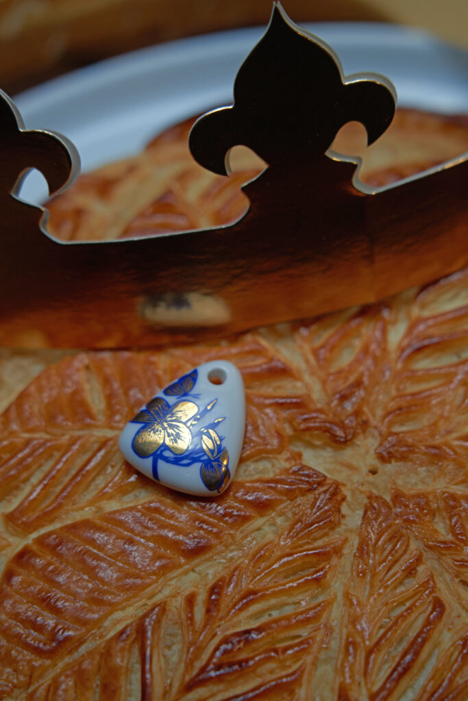 Galette des rois crème d'amande et sa fève